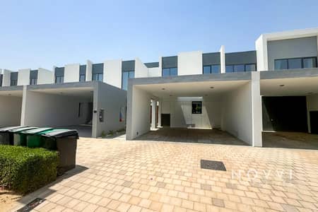 3 Bedroom Townhouse for Rent in Dubailand, Dubai - Vacant | Landscaped | Close to Amenities