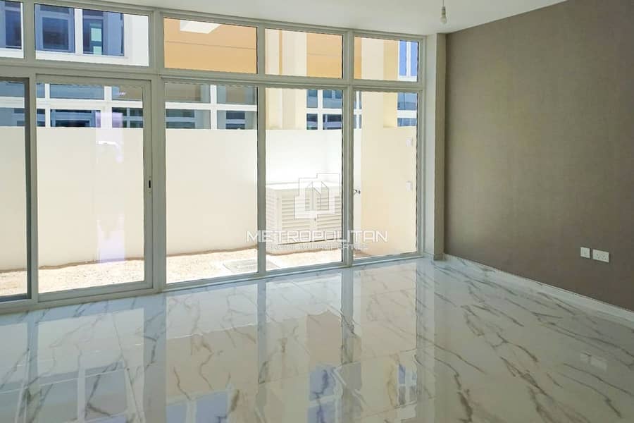 位于达马克山庄2号(达马克阿克雅) 3 卧室的联排别墅 1750000 AED - 11497014 位于达马克山庄2号(达马克阿克雅) 3 卧室的联排别墅 1750000 AED - 11497014