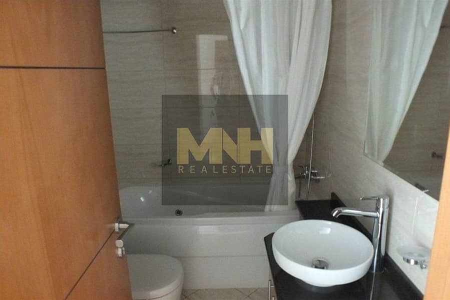 10 Bathroom-2. jpg