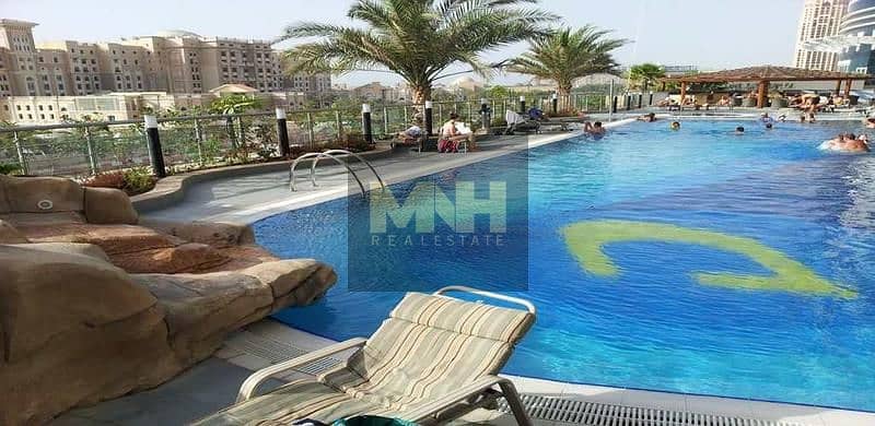 15 Pool-3. jpg
