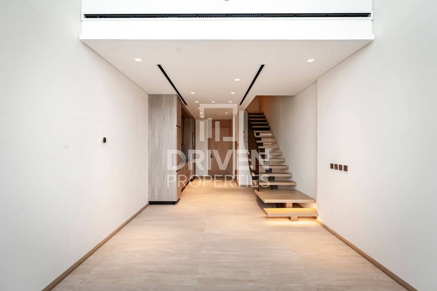 Modern and Duplex Type | Vacant | Prime Location Modern and Duplex Type | Vacant | Prime Location