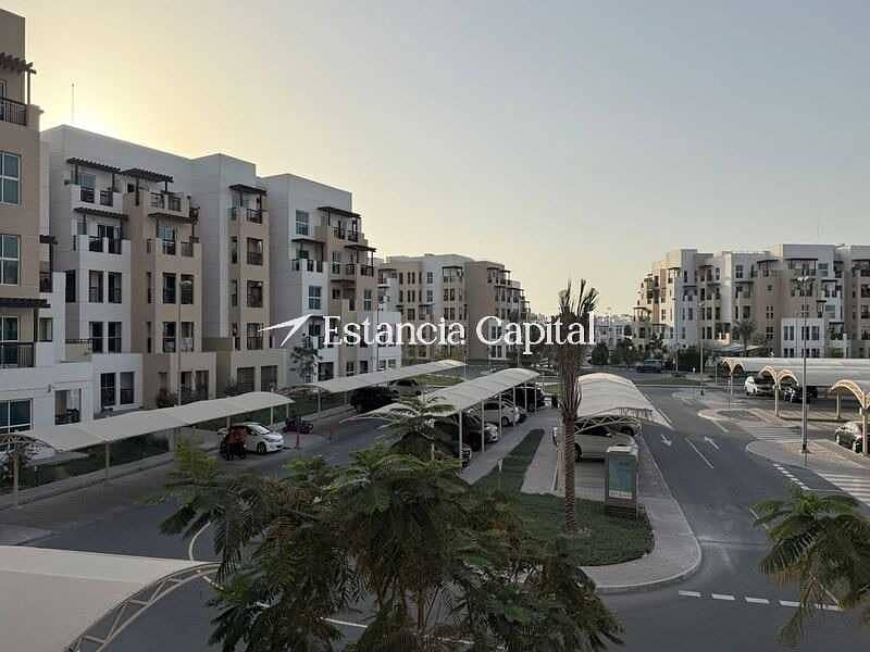 Spacious | Fully Furnished | Hot Deal Spacious | Fully Furnished | Hot Deal