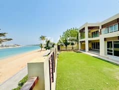 Beachfront Luxury | Upgraded | Private Majlis