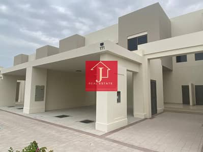تاون هاوس 3 غرف نوم للايجار في تاون سكوير، دبي - PHOTO-2025-04-29-20-47-23. jpg