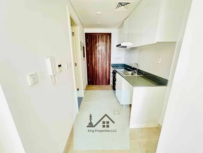 3 bed06f60-5674-4dd4-a160-ef9e6ac03759. jpg