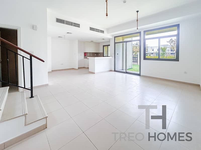 位于城市广场,纳西姆联排别墅 3 卧室的别墅 160000 AED - 11499705 位于城市广场,纳西姆联排别墅 3 卧室的别墅 160000 AED - 11499705