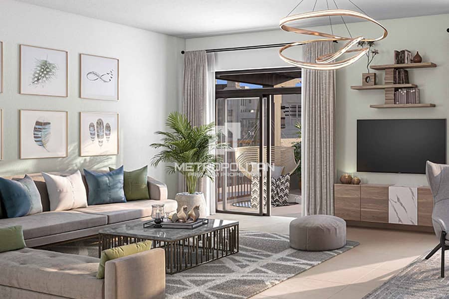 Large Living Area| Scenic Balcony|Modern Amenities