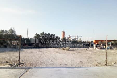Plot for Rent in Jebel Ali, Dubai - Commercial Land | Fully Enclosed with Wall