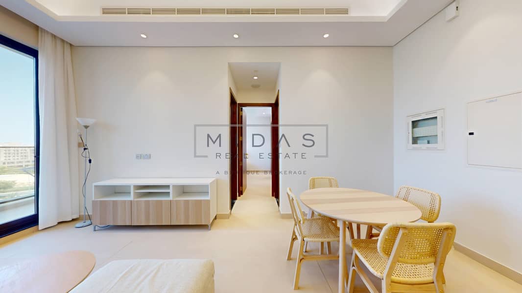 5 MIDAS-REAL-ESTATE-Symbolic-Alpha--04302025_091027. jpg