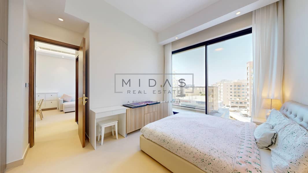 8 MIDAS-REAL-ESTATE-Symbolic-Alpha--04302025_084453. jpg