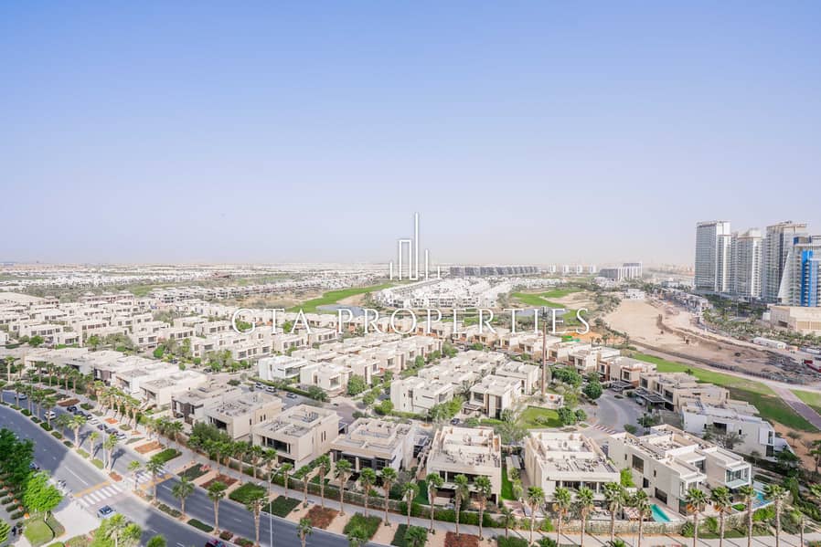 Excellent Condition | Panoramic Golf Course Views Excellent Condition | Panoramic Golf Course Views