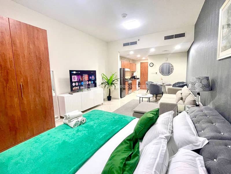 Mid Floor | Fully Furnished | Ready To Move Mid Floor | Fully Furnished | Ready To Move