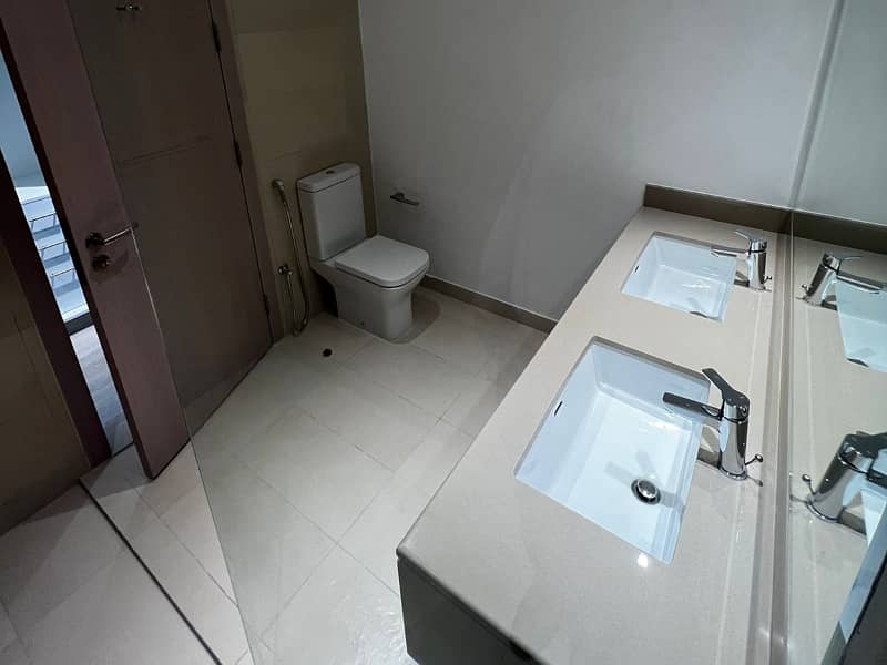 23 IMG-20250211-WA0135. png