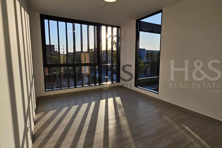 位于蒂拉尔城,马沙尔社区,洋槐花区 5 卧室的别墅 5100000 AED - 11500726 位于蒂拉尔城,马沙尔社区,洋槐花区 5 卧室的别墅 5100000 AED - 11500726