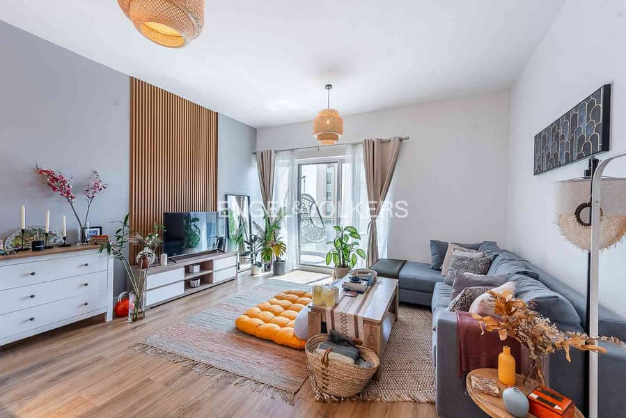 Exclusive | Upgraded | Furnished | Available April Exclusive | Upgraded | Furnished | Available April