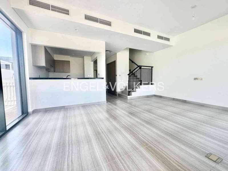 位于达马克山庄,公园别墅,罗切斯特别墅区 4 卧室的联排别墅 250000 AED - 11501668 位于达马克山庄,公园别墅,罗切斯特别墅区 4 卧室的联排别墅 250000 AED - 11501668