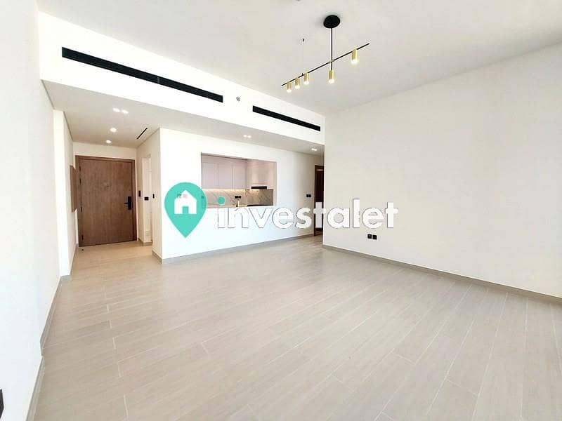 Corner Unit | Prime Location | Ready to Move Corner Unit | Prime Location | Ready to Move