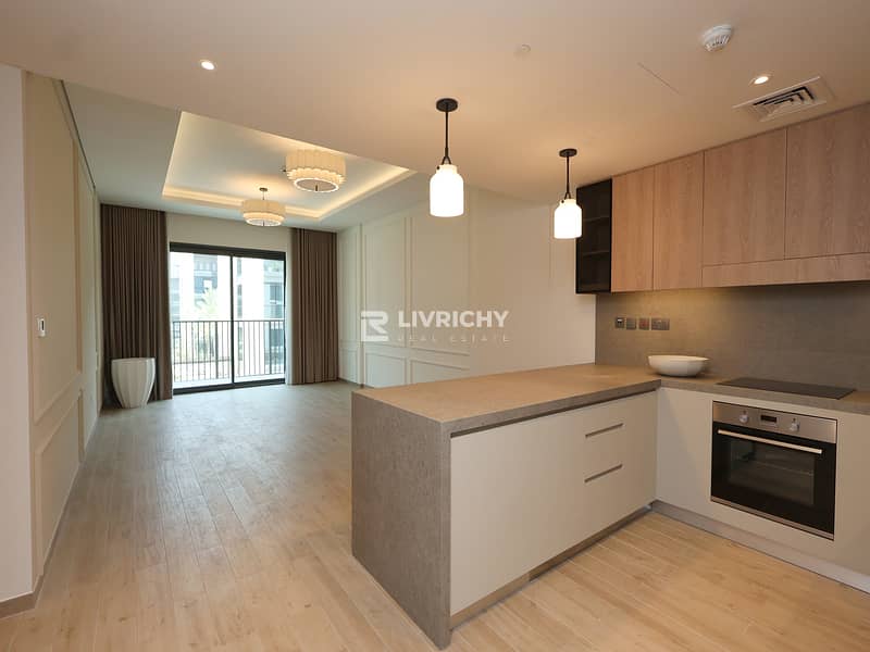Burj View | Apartment with a royal touch of luxury Burj View | Apartment with a royal touch of luxury