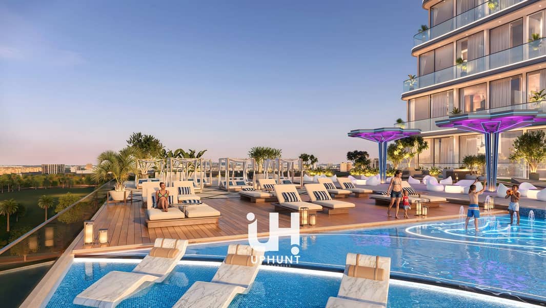 22 pool-deck. jpg