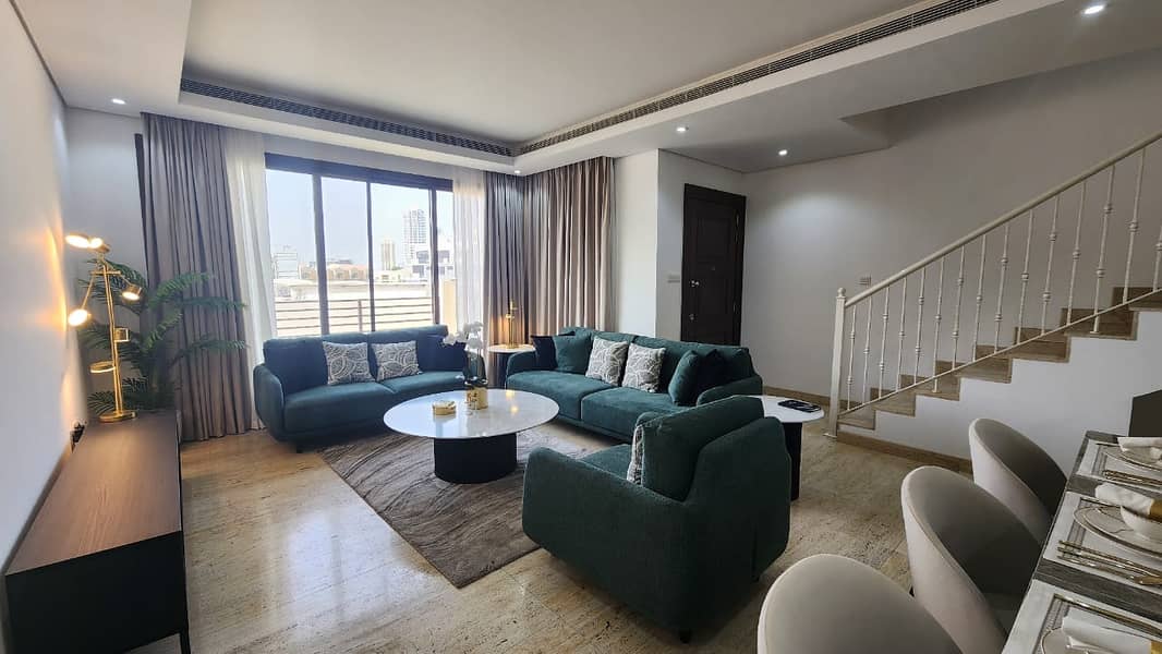 22 Living area. jpeg