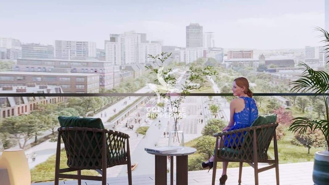 9 Balcony 1. jpeg