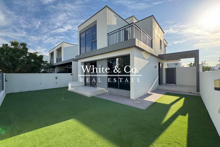 位于迪拜山庄,枫叶社区,枫叶3区 4 卧室的联排别墅 300000 AED - 11506100 位于迪拜山庄,枫叶社区,枫叶3区 4 卧室的联排别墅 300000 AED - 11506100