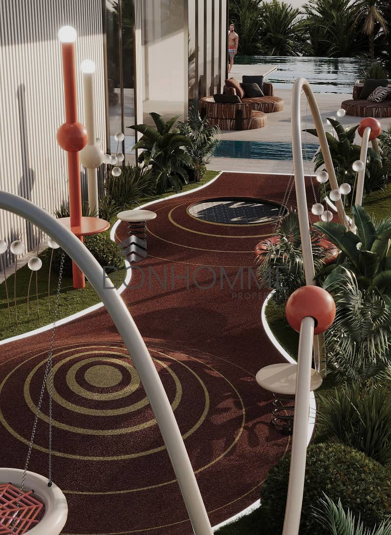 7 Kids Outdoor Area. png