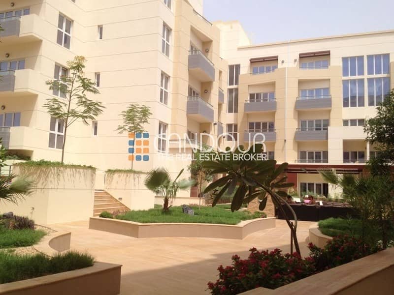1 Bedroom | Small Private Garden | 1 Parking Space 1 Bedroom | Small Private Garden | 1 Parking Space