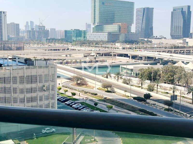 Vacant | City and Pool Views | Furnished Vacant | City and Pool Views | Furnished