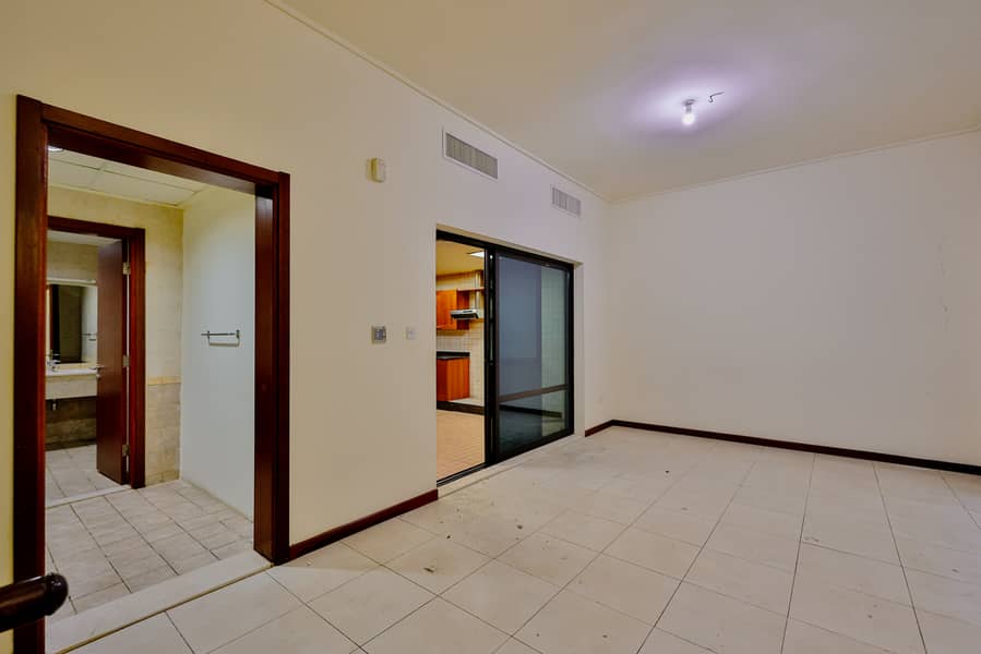 12 021A8151. jpg