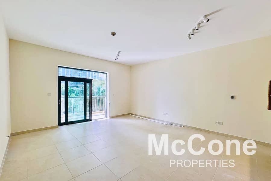 Spacious Living | Upgraded | Prime Location Spacious Living | Upgraded | Prime Location