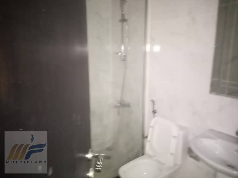 7 831e2927-a203-42a0-9b00-8ba7156f347a. jpg