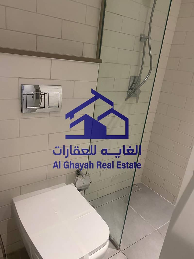 4 WhatsApp Image 2025-03-19 at 11.10. 16 PM. jpeg