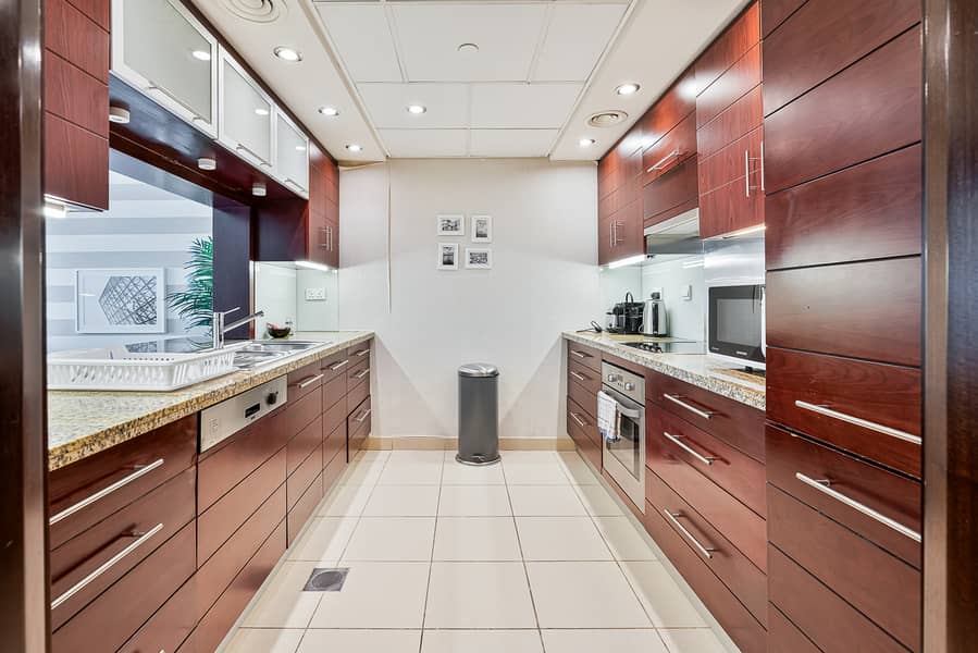 10 Full Kitchen (4). jpeg