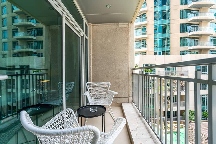 15 Balcony (2). jpeg