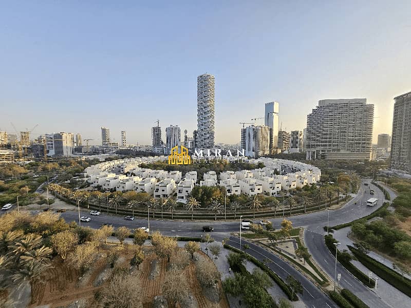 Park view - Best Location - Bright layout Park view - Best Location - Bright layout
