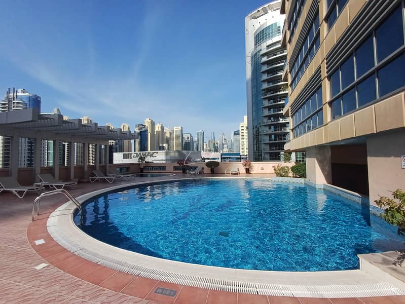 Vacant | High floor | Less traffic | Chiller Free Vacant | High floor | Less traffic | Chiller Free
