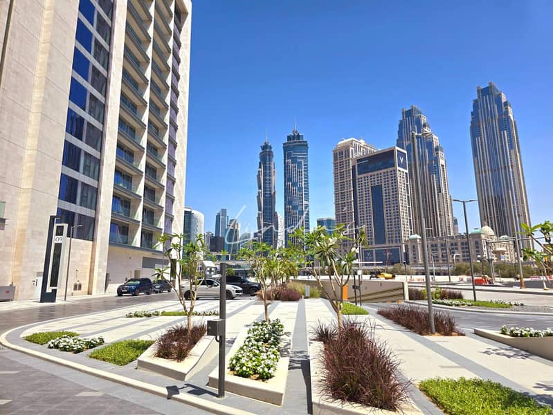 Breathtaking Views | Modern | Spacious Layout Breathtaking Views | Modern | Spacious Layout