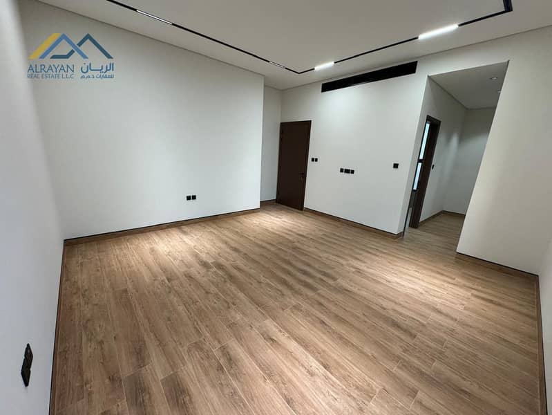 35 a0d8cd06-c433-4bd1-bc93-e44e7f0e68e0. jpg