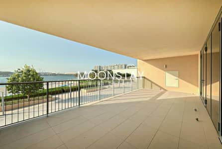 3 Bedroom Townhouse for Sale in Al Raha Beach, Abu Dhabi - Stunning TH | Beachfront Living | Modern Elegance