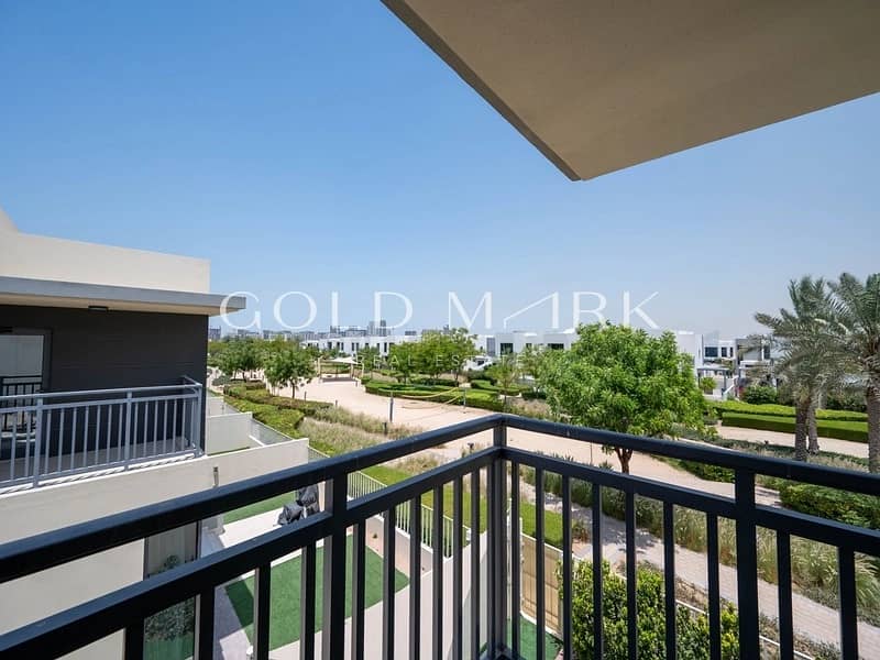 位于迪拜山庄,枫叶社区,枫叶2号公寓 4 卧室的别墅 310000 AED - 11311676 位于迪拜山庄,枫叶社区,枫叶2号公寓 4 卧室的别墅 310000 AED - 11311676