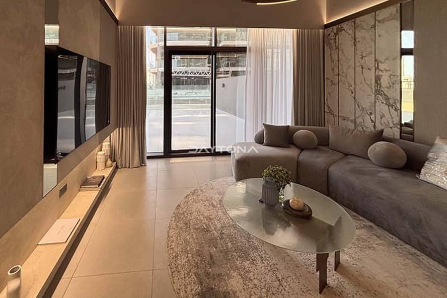 LUXURY FURNISHING | GREAT LOCATION | Q3 2026 LUXURY FURNISHING | GREAT LOCATION | Q3 2026
