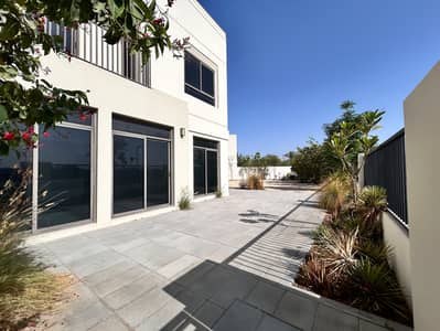 4 Bedroom Townhouse for Rent in Town Square, Dubai - Big Plot in Town Square | Landscaped | Corner Unit