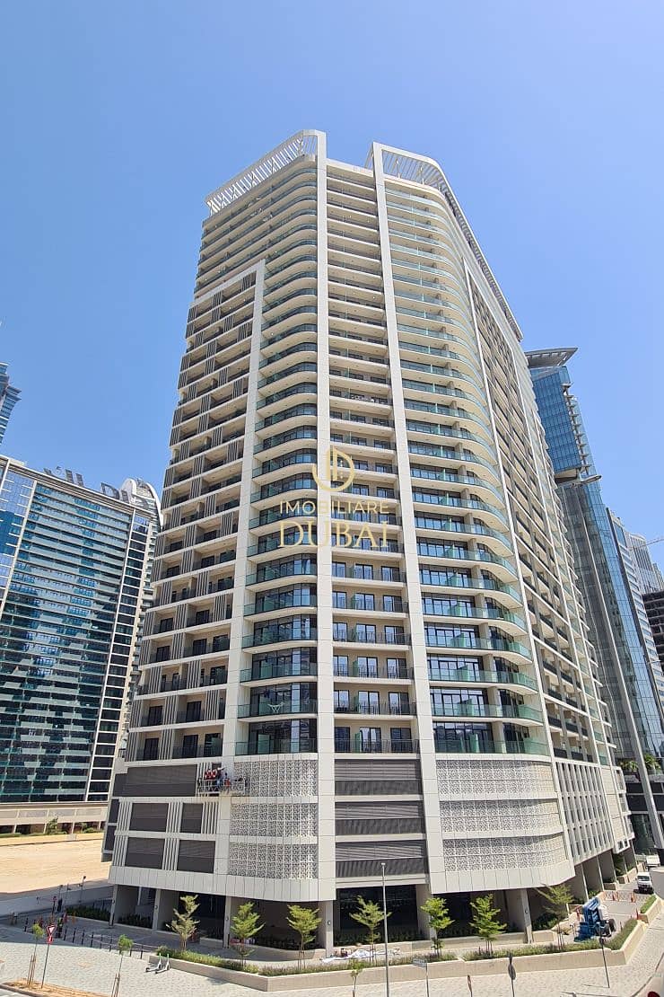 23 zada-tower_gLT3p_xl. jpg