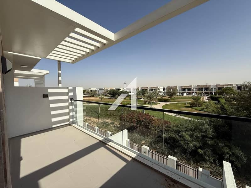 位于达马克山庄,公园别墅,洛克伍德别墅群 4 卧室的别墅 195000 AED - 11429724 位于达马克山庄,公园别墅,洛克伍德别墅群 4 卧室的别墅 195000 AED - 11429724