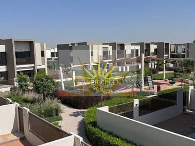 4 Bedroom Townhouse for Rent in Dubailand, Dubai - IMG_9015. jpg