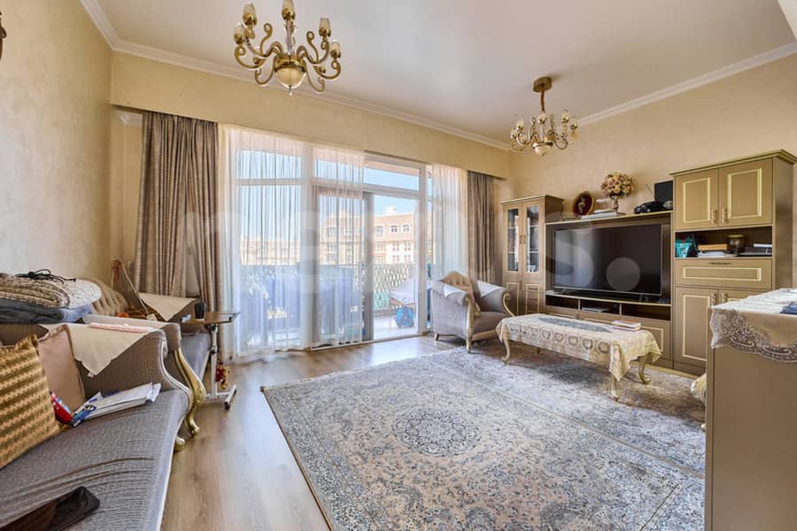 Spacious | Unfurnished | Mid floor Spacious | Unfurnished | Mid floor