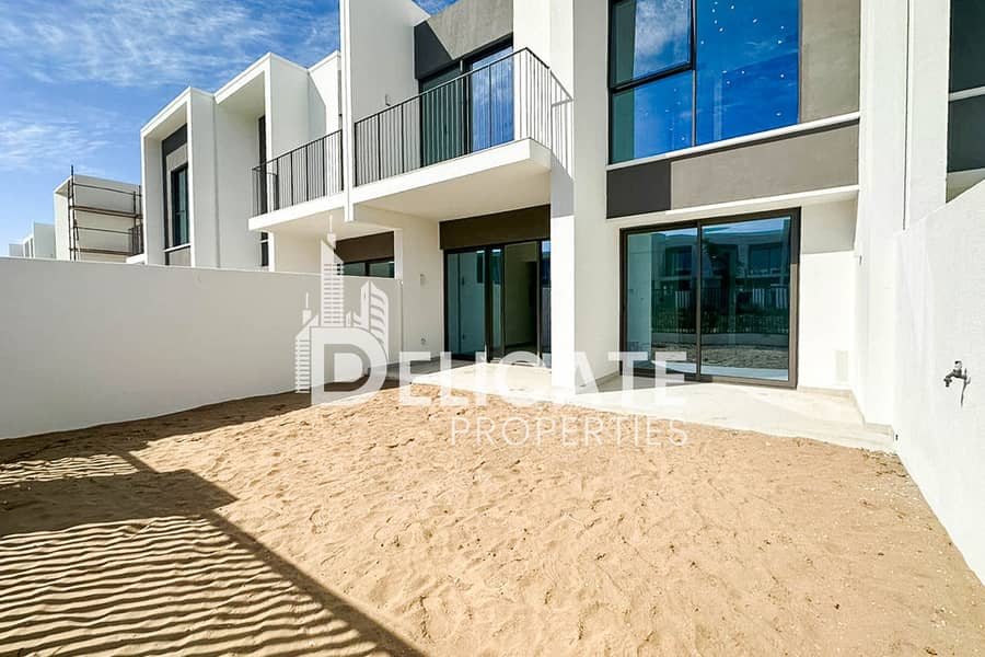 13 Residence 2-14. jpg