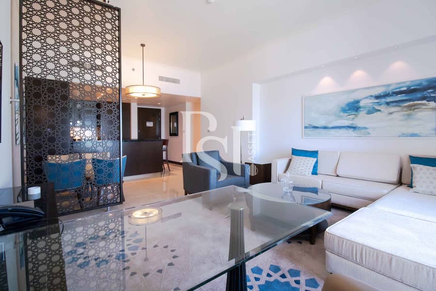 2 fairmont-residence-marina-abu-dhabi-living-area (2). JPG