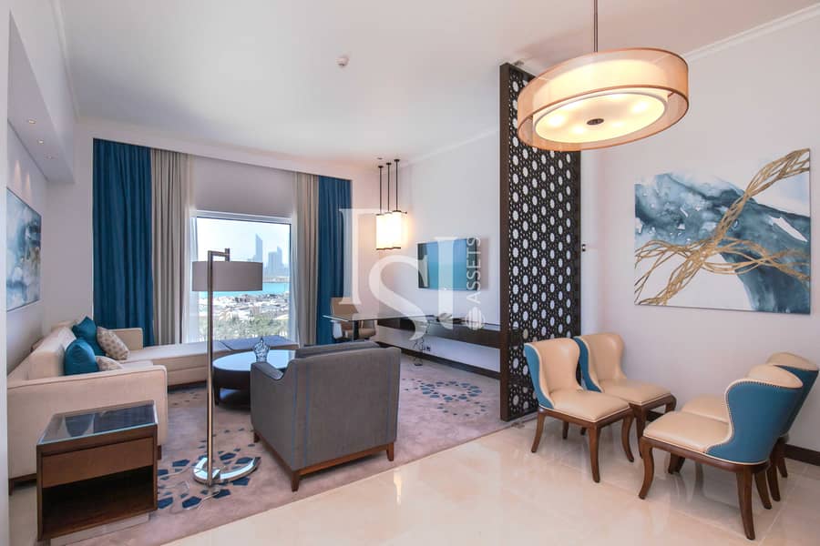 4 fairmont-residence-marina-abu-dhabi-dining-area (3). JPG